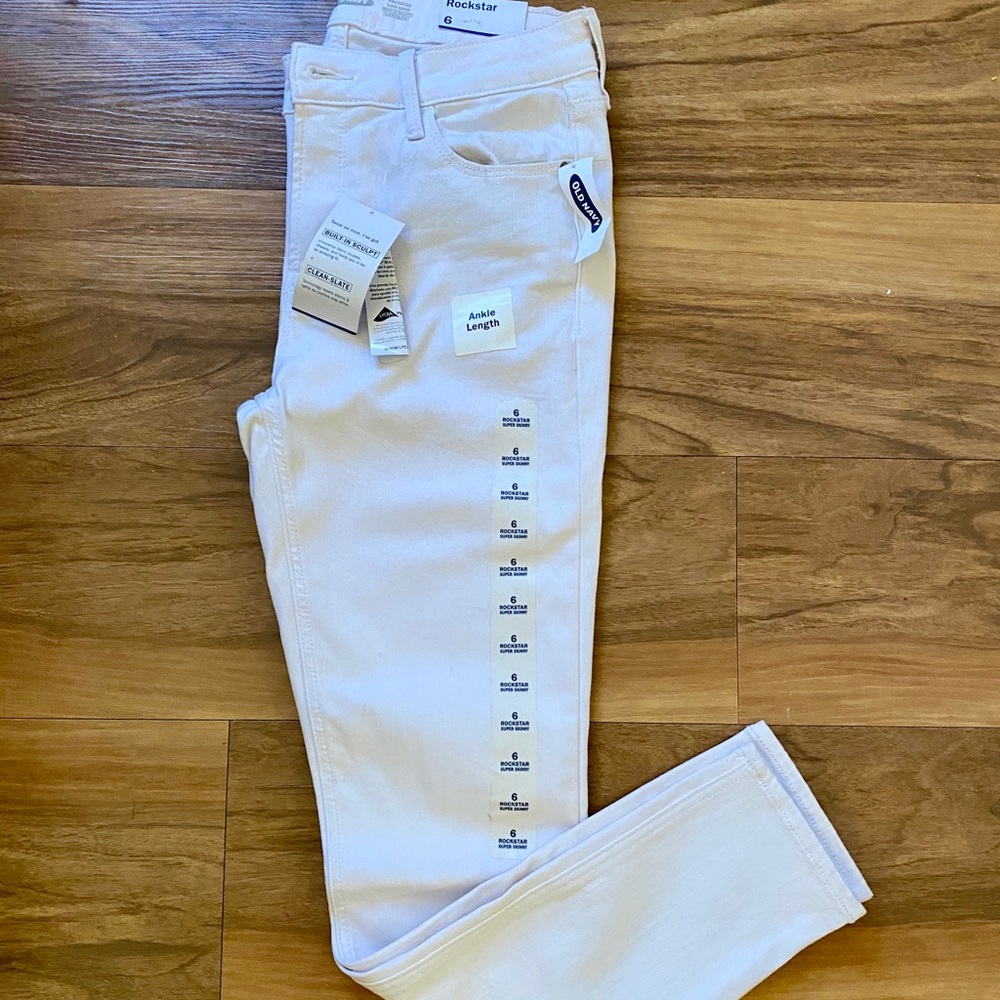 Old Navy Super Skinny Rockstar Ankle Length Jeans